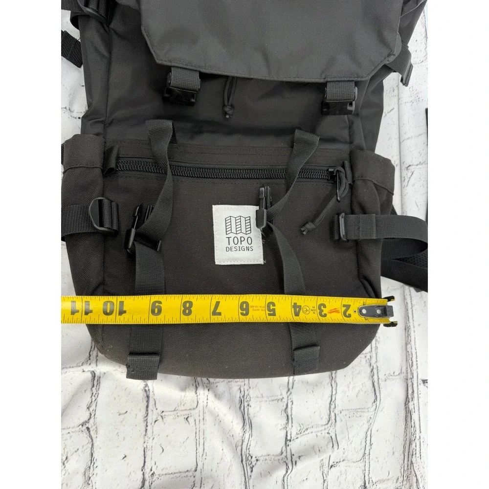 Topo Designs Rover Pack Classic Black Nylon Backpack Cinch Top Laptop Sleeve